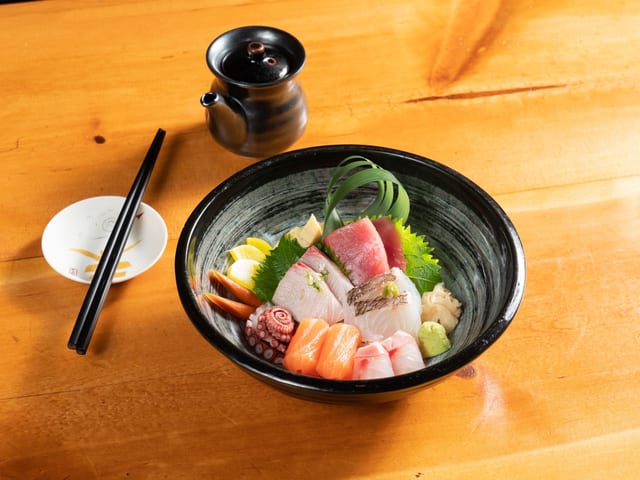 Chirashi.